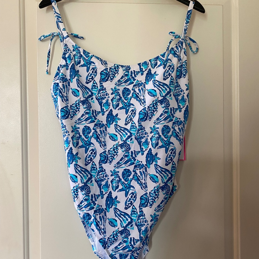 LILLY PULITZER SHELL COLECTOR  LIMA one piece size 12